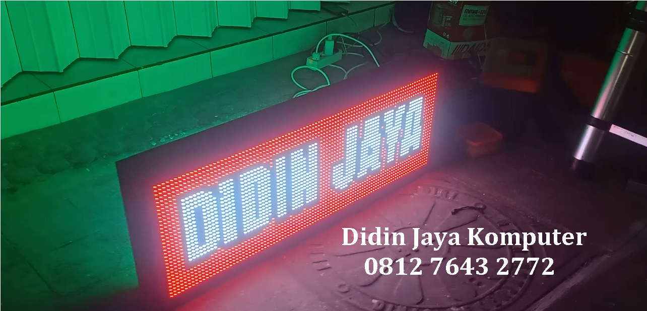 <p>Pemasangan running text bolak-balik yang menggunakan led RGB ukuran 36x100cm. Kami melakukan pemasangan pada&nbsp;malam hari di Mi-Shop Jl. Dhoho Kota Kediri. kami memberikan gratis pemasangan dan juga gratis biaya pengiriman untuk anda. Kami juga akan memberikan garansi satu tahun dengan syarat dan ketentuan berlaku.</p>